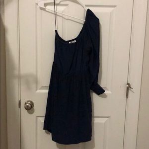 XS Leona one shoulder dress